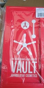 Blood sugar liquid lipstick vault jeffree star cosmetics BNIB